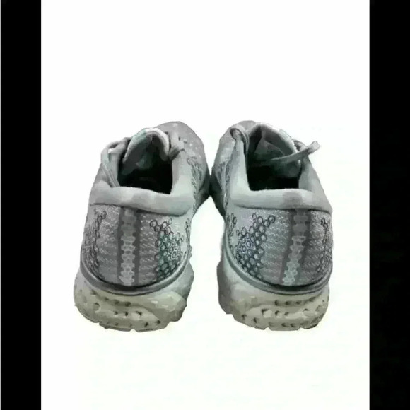 Brooks Glycerin 17 Sneakers, Women’s Size 10B - Picture 2 of 5